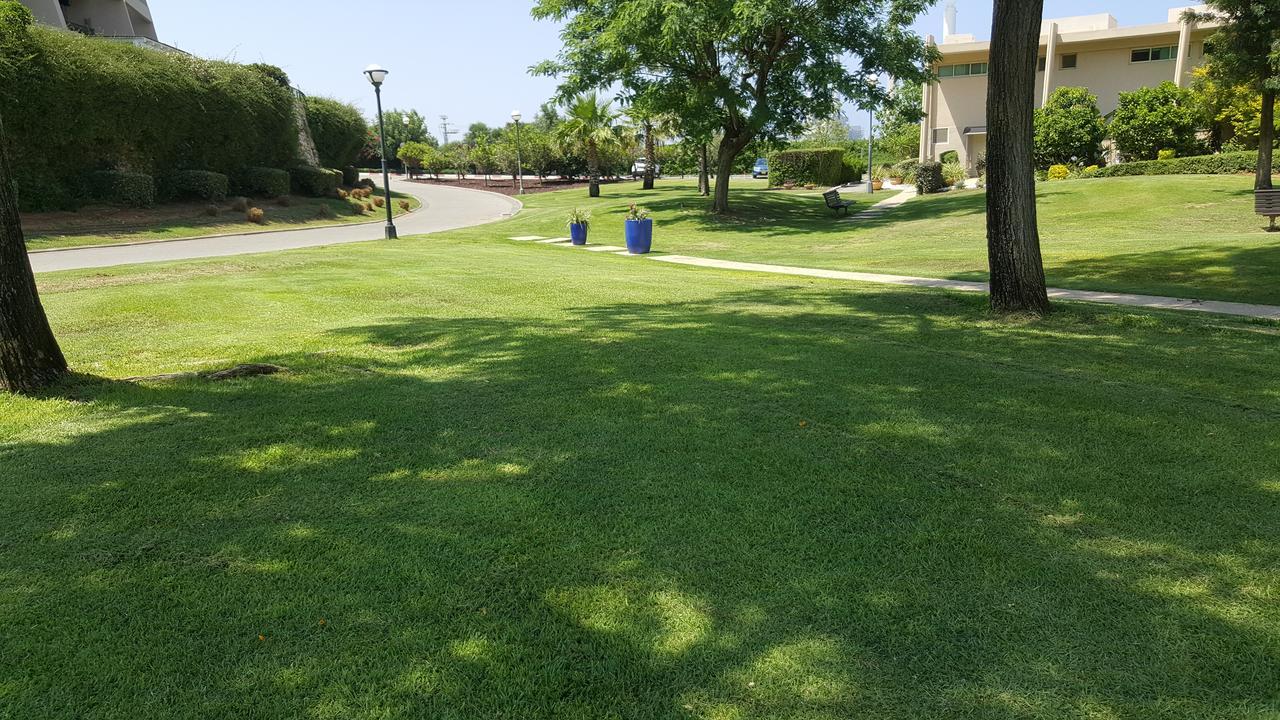 Neot Golf Caesarea Garden Apartment Exterior photo